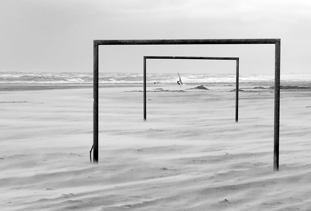 一個正面典 一個正面典